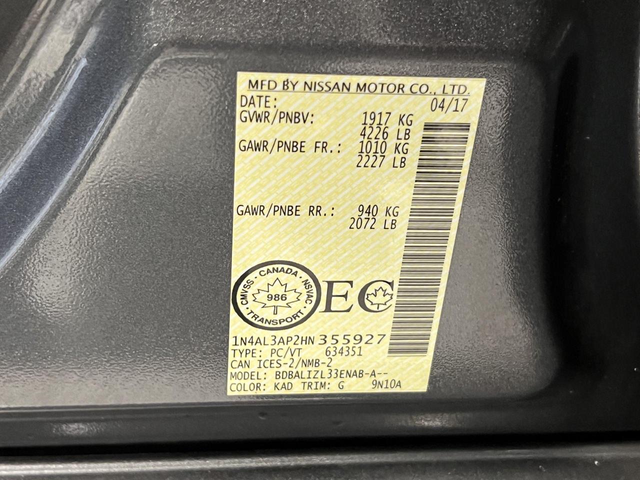 2017 Nissan Altima SV+Camera+Roof+Blind Spot+HeatedSeats+CLEAN CARFAX Photo40