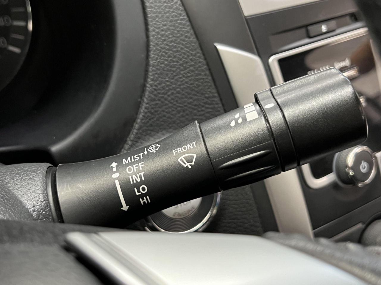 2017 Nissan Altima SV+Camera+Roof+Blind Spot+HeatedSeats+CLEAN CARFAX - Photo #45