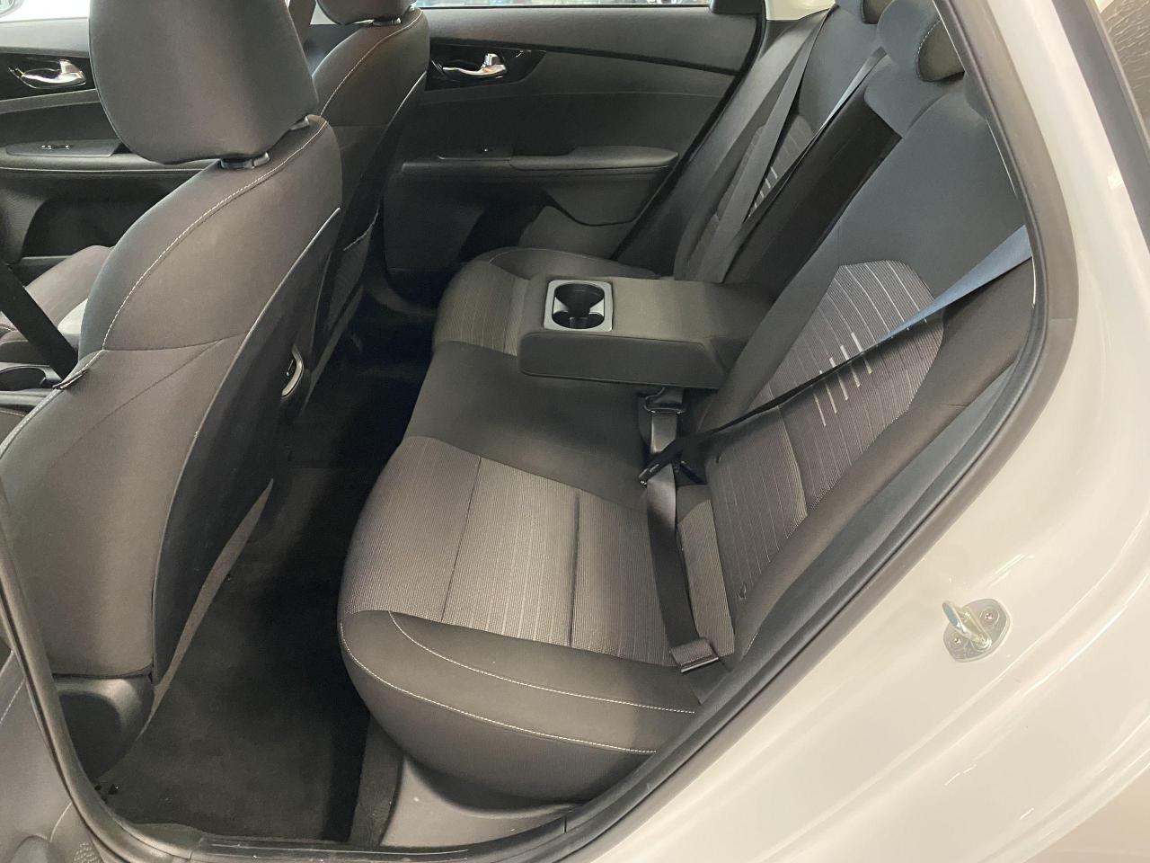 2019 Kia Forte EX+Alloys+LaneKeep+BlindSpot+ApplePlay+CleanCarfax Photo22