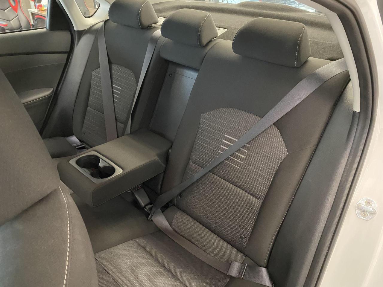 2019 Kia Forte EX+Alloys+LaneKeep+BlindSpot+ApplePlay+CleanCarfax Photo23