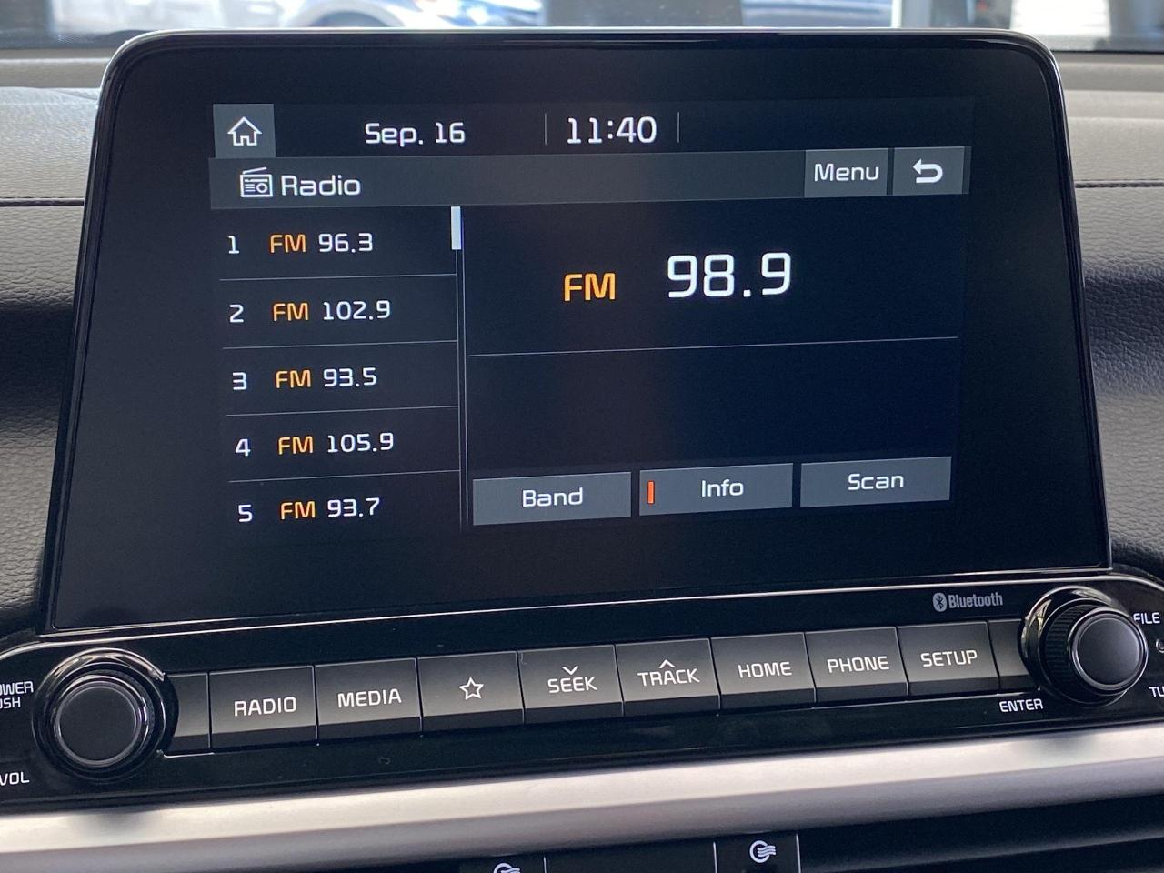 2019 Kia Forte EX+Alloys+LaneKeep+BlindSpot+ApplePlay+CleanCarfax Photo26