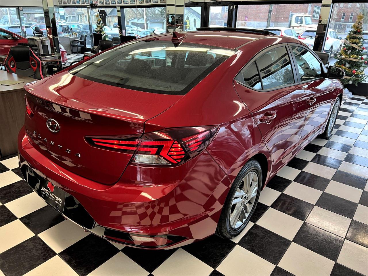 2020 Hyundai Elantra PREFERRED W/SUN & SAFETY+HEATED SEATS+CLEAN CARFAX Photo4