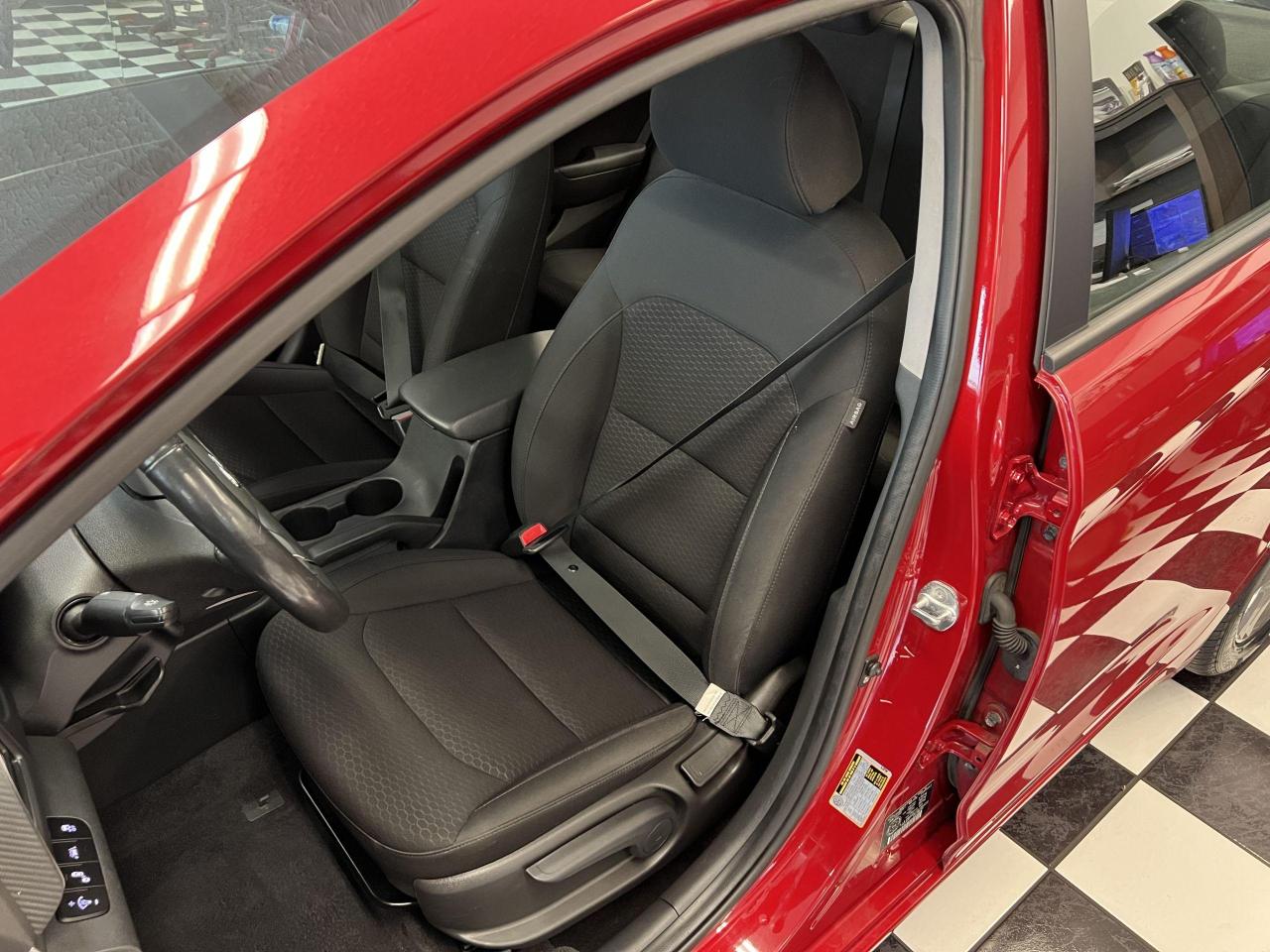2020 Hyundai Elantra PREFERRED W/SUN & SAFETY+HEATED SEATS+CLEAN CARFAX - Photo #21