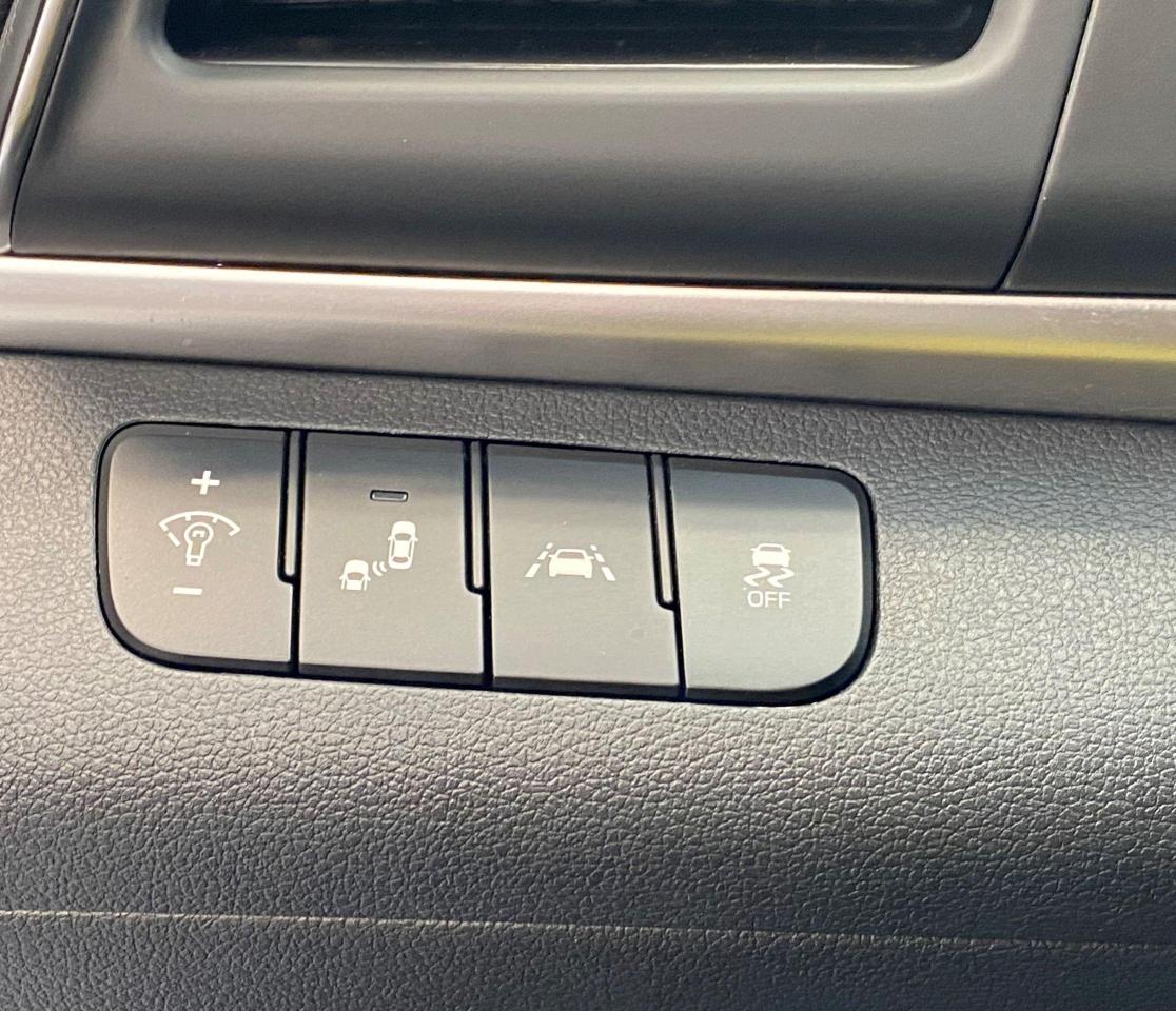 2020 Hyundai Elantra PREFERRED W/SUN & SAFETY+HEATED SEATS+CLEAN CARFAX - Photo #47
