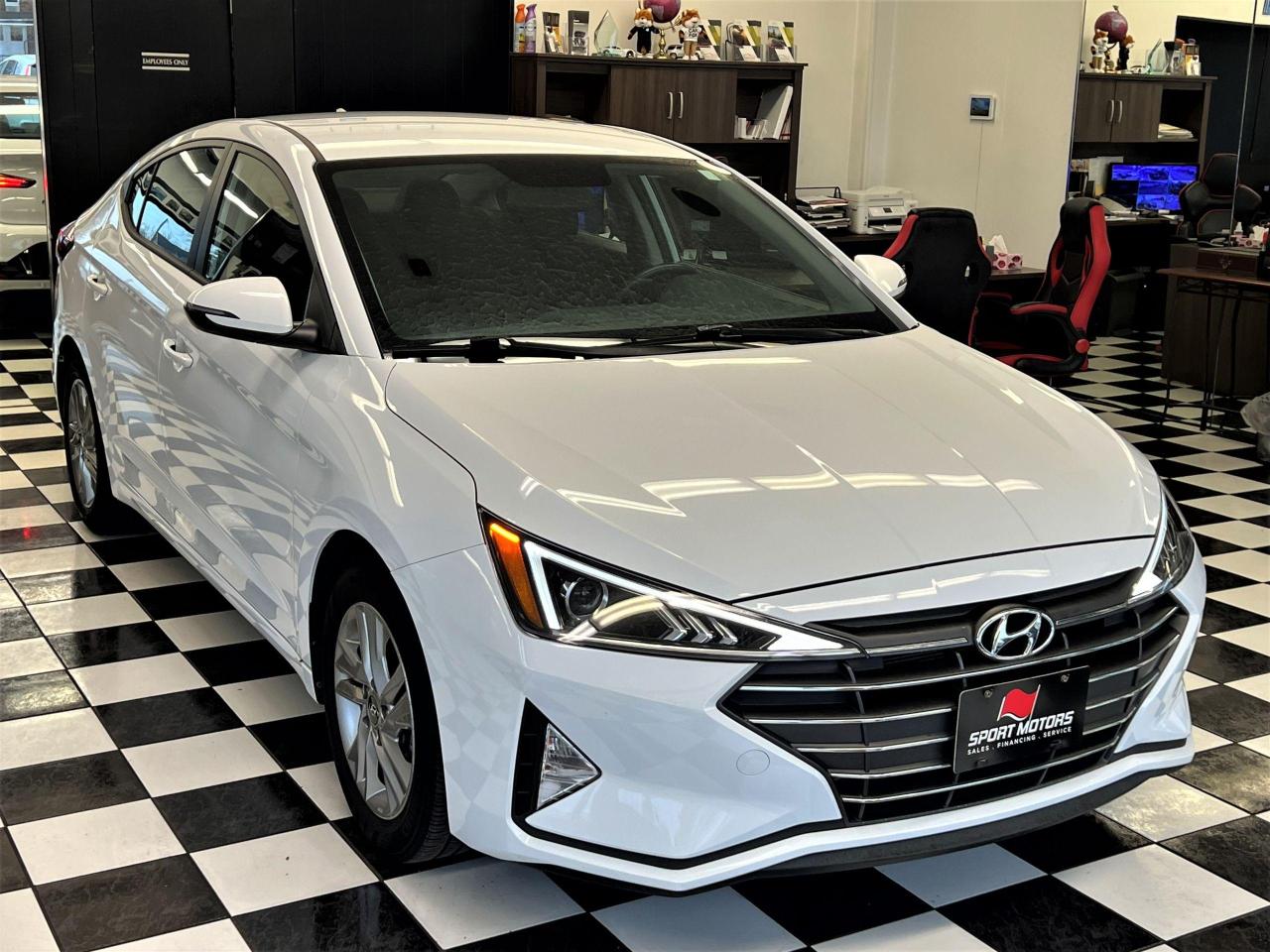 2020 Hyundai Elantra Preferred+ApplePlay+Blind Spot+CLEAN CARFAX Photo5