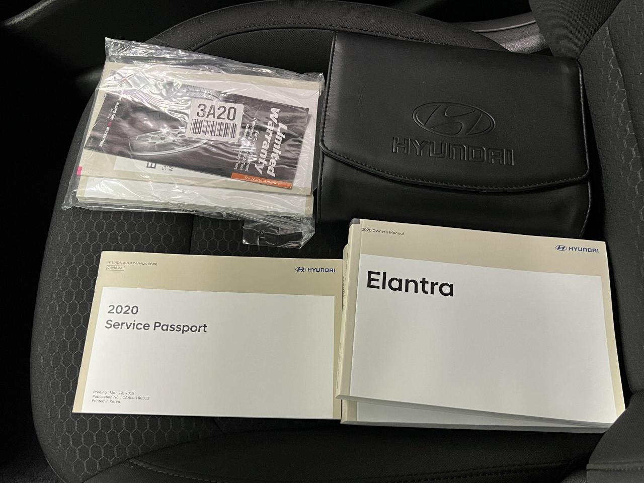 2020 Hyundai Elantra Preferred+ApplePlay+Blind Spot+CLEAN CARFAX Photo82