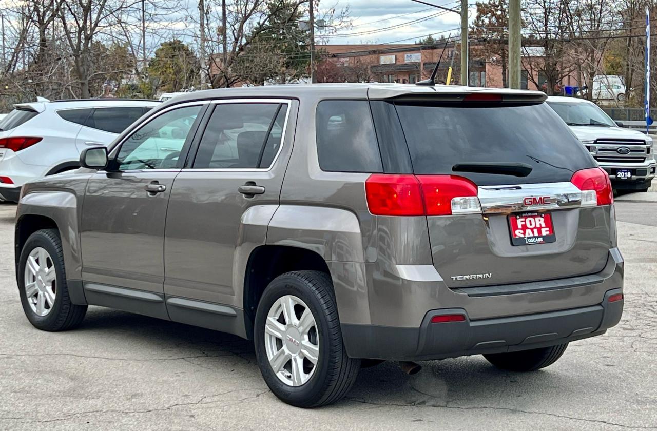 2011 GMC Terrain SLE Photo2