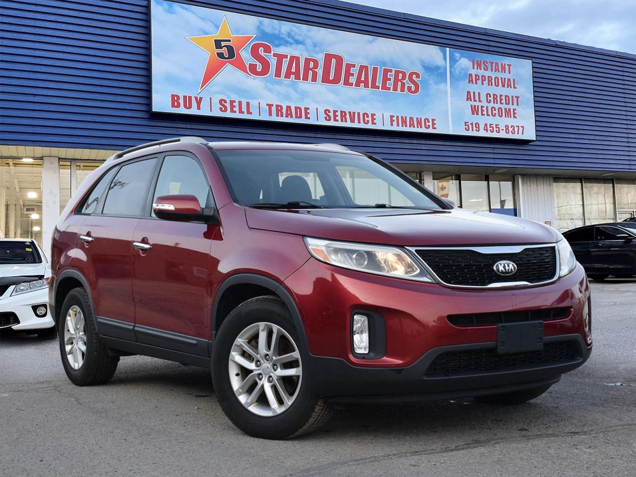 Used 2015 Kia Sorento H-SEATS R-CAM MINT CONDITION WE FINANCE ALL CREDIT for sale in London, ON