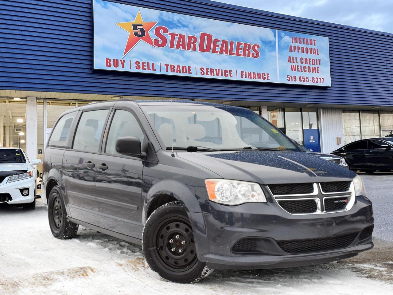 FULLY LOADED! MUST SEE! WE FINANCE ALL CREDIT! 500+ VEHICLES IN STOCK
Instant Financing Approvals CALL OR TEXT 519-702-8888! Our Team will secure the Best Interest Rate from over 30 Auto Financing Lenders that can get you APPROVED! We also have access to in-house financing and leasing to help restore your credit.
Financing available for all credit types! Whether you have Great Credit, No Credit, Slow Credit, Bad Credit, Been Bankrupt, On Disability, Or on a Pension,  for your car loan Guaranteed! For Your No Hassle, Same Day Auto Financing Approvals CALL OR TEXT 519-702-8888.
$0 down options available with low monthly payments! At times a down payment may be required for financing. Apply with Confidence at https://www.5stardealer.ca/finance-application/ Looking to just sell your vehicle? WE BUY EVERYTHING EVEN IF YOU DONT BUY OURS: https://www.5stardealer.ca/instant-cash-offer/
The price of the vehicle includes a $480 administration charge. HST and Licensing costs are extra.
*Standard Equipment is the default equipment supplied for the Make and Model of this vehicle but may not represent the final vehicle with additional/altered or fewer equipment options.