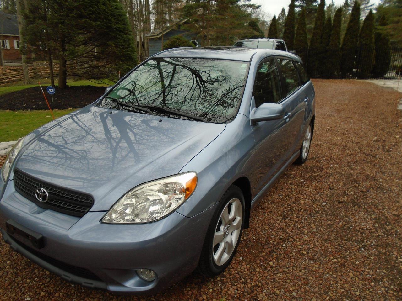 2007 Toyota Matrix 5dr Wgn Auto XR   Available in Sutton - Photo #8