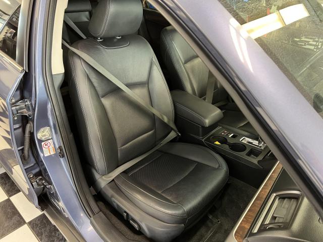 2015 Subaru Outback 2.5I Limited W/TECH PKG AWD+GPS+Roof+CLEAN CARFAX Photo22