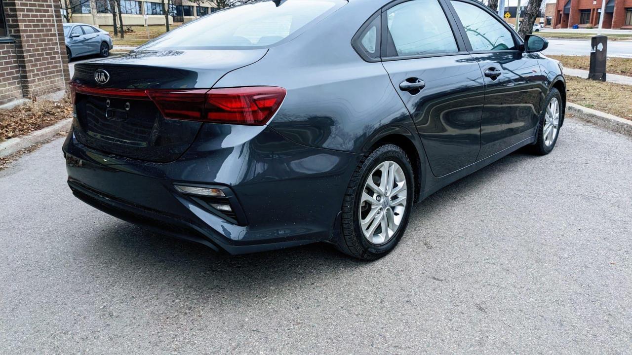 2021 Kia Forte LX Photo2