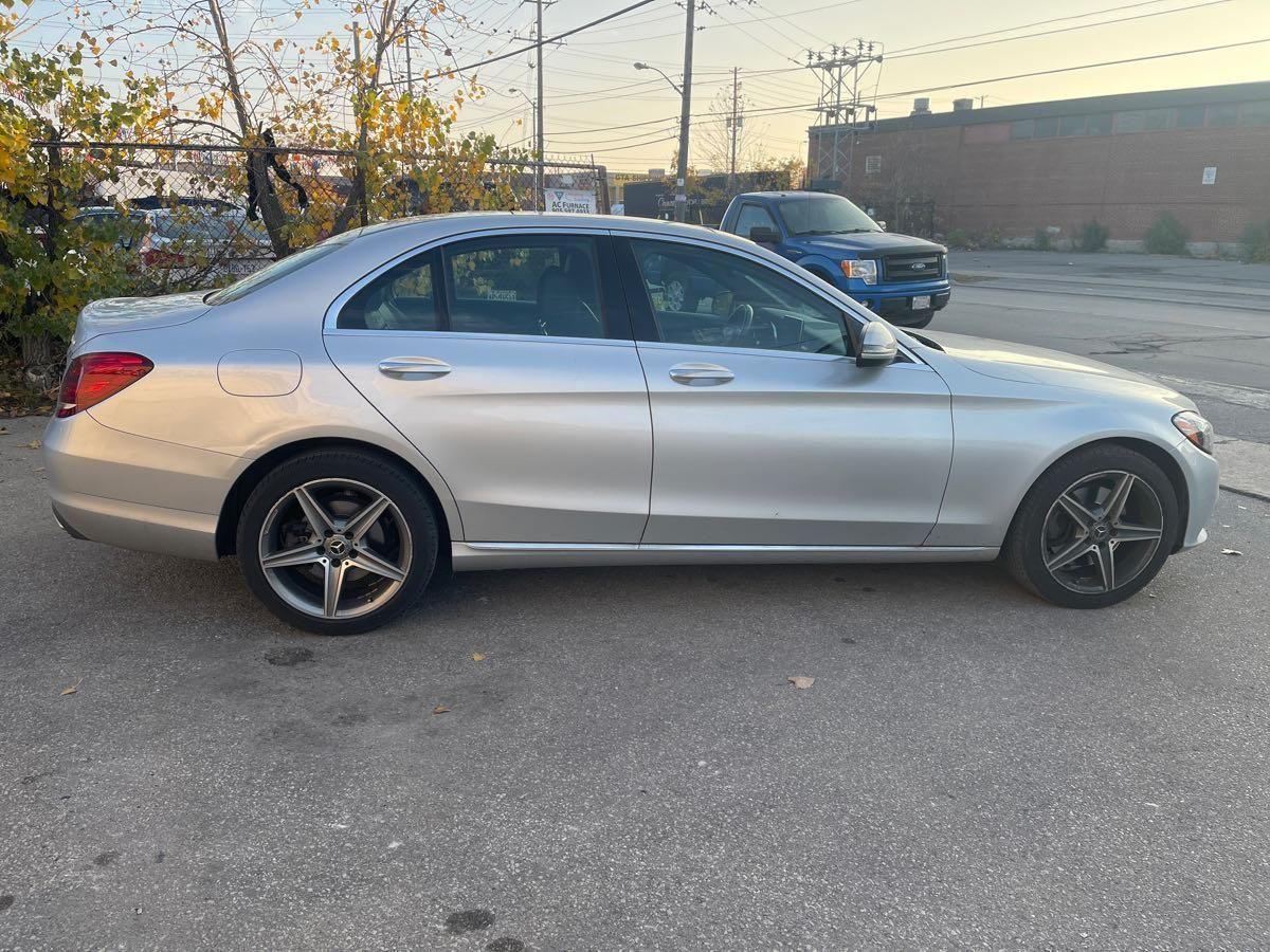 2018 Mercedes-Benz C-Class C 300 4MATIC Sedan - Photo #5