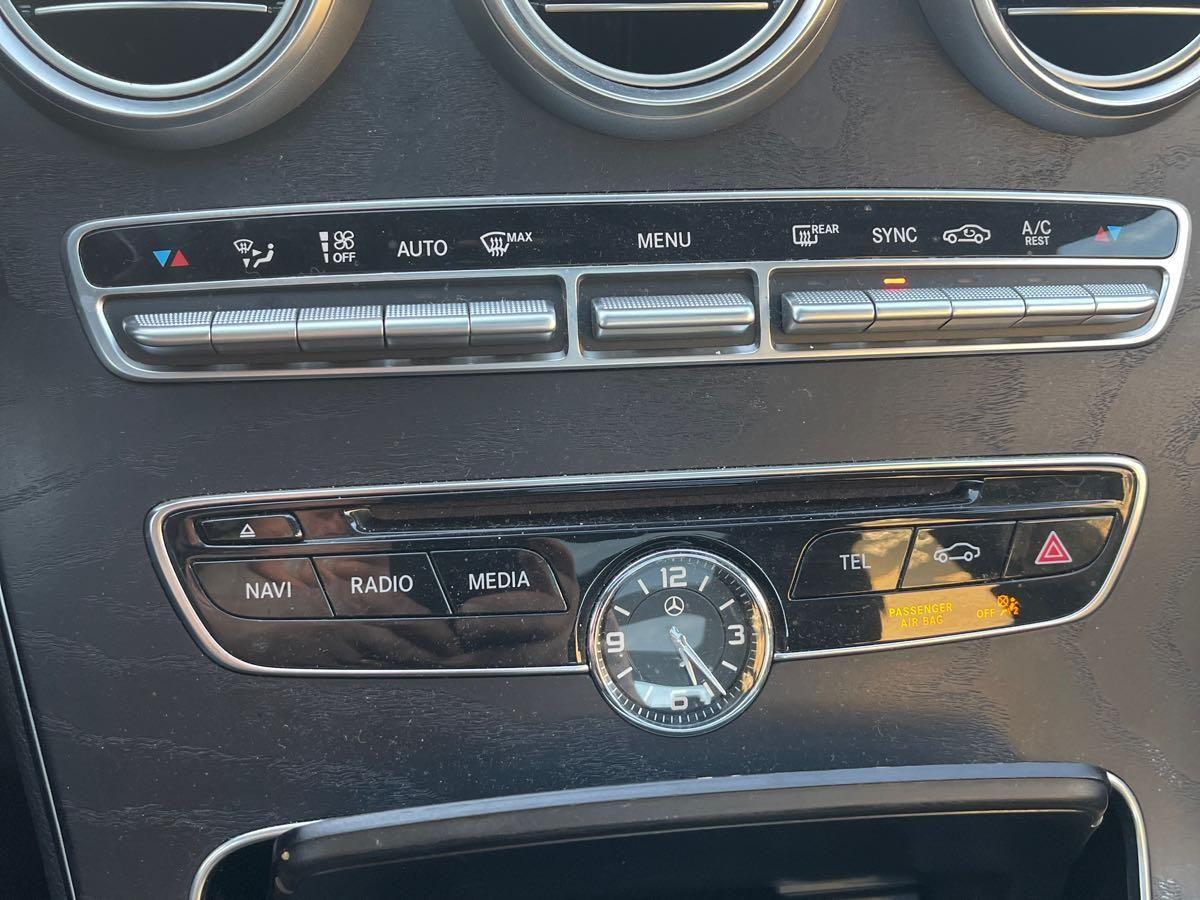 2018 Mercedes-Benz C-Class C 300 4MATIC Sedan - Photo #10