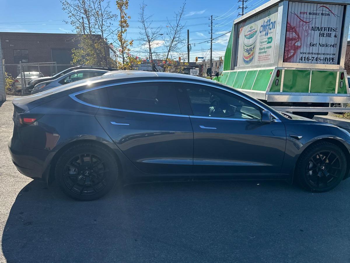 2019 Tesla Model 3 Standard Range - Photo #4