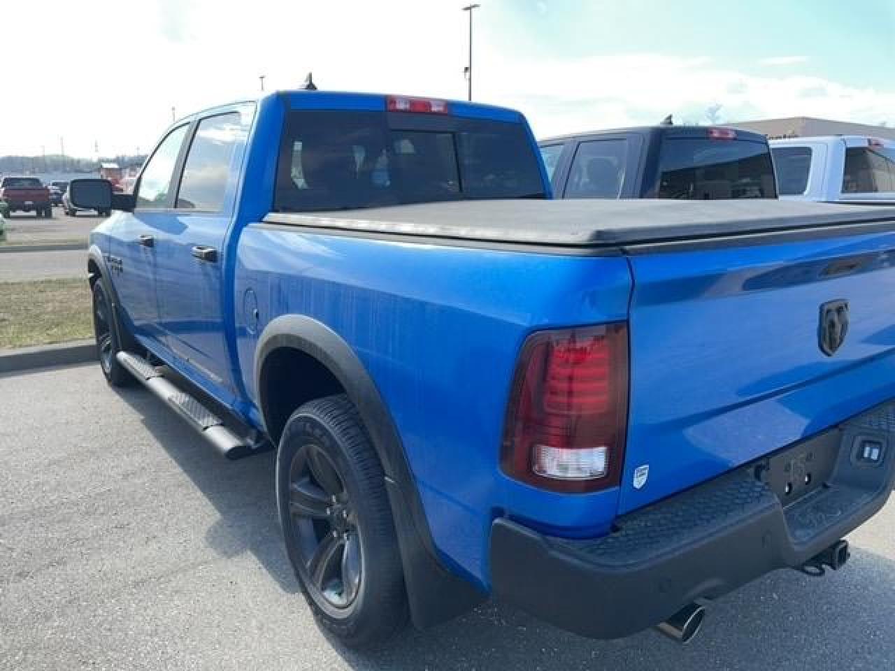 2022 RAM 1500 Classic WARLOCK Photo2