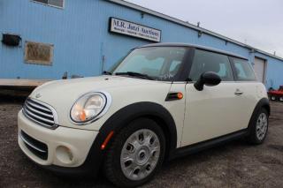 Used 2013 MINI Cooper  for sale in Breslau, ON