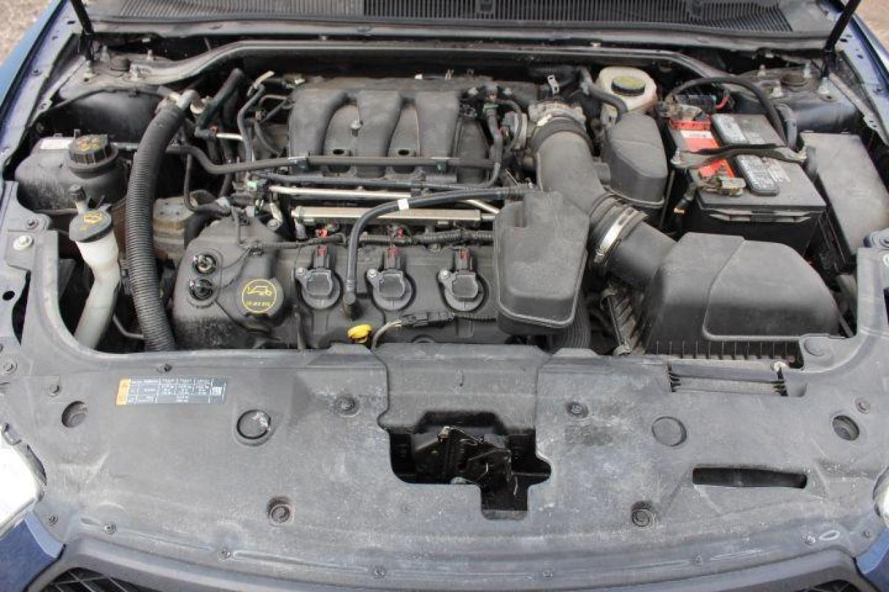 2017 RAM 1500  Photo