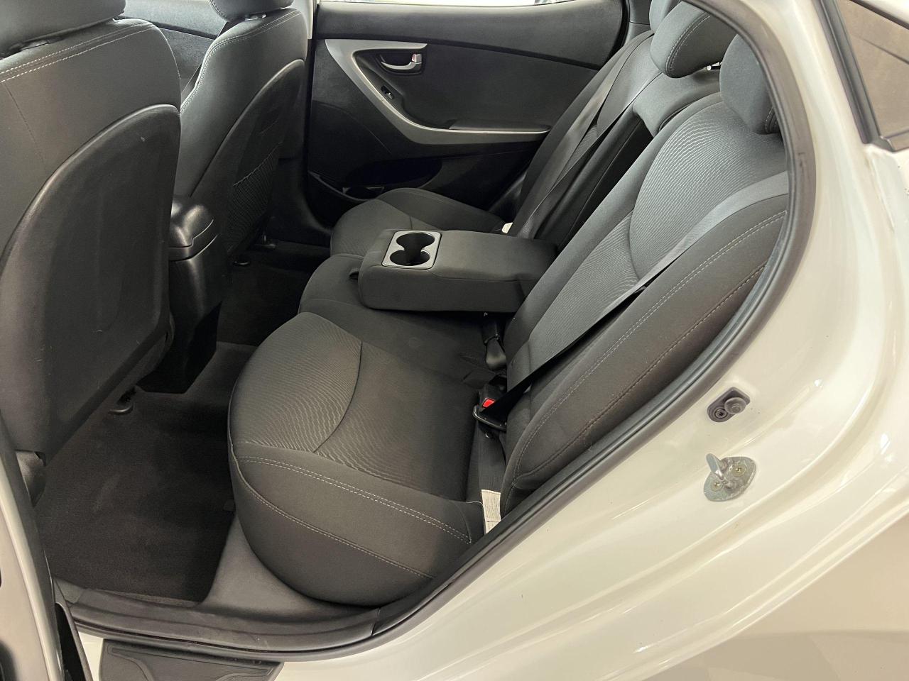 2015 Hyundai Elantra GL+New Tires+Heated Seats+Bluetooth+CLEAN CARFAX - Photo #23