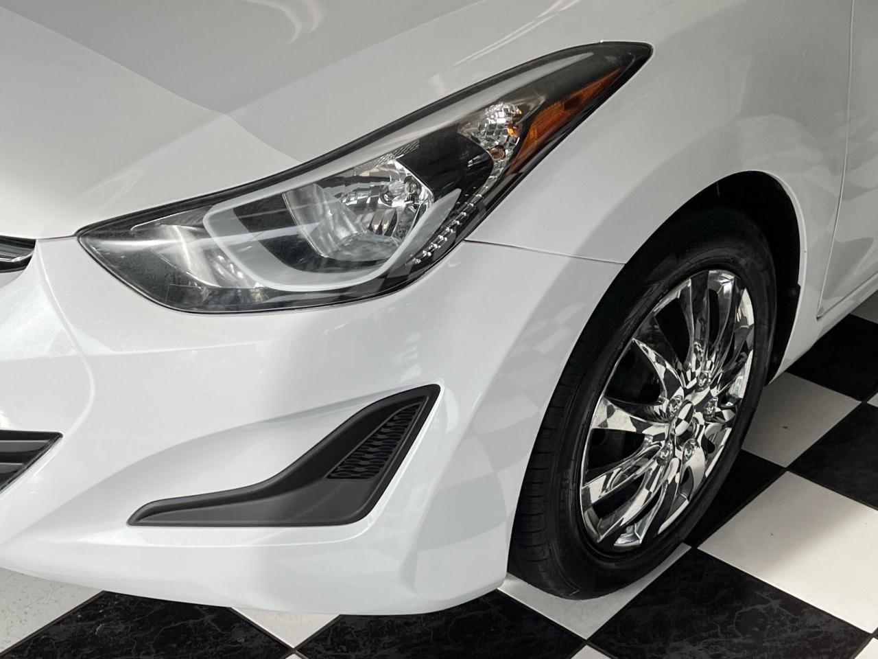 2015 Hyundai Elantra GL+New Tires+Heated Seats+Bluetooth+CLEAN CARFAX - Photo #37