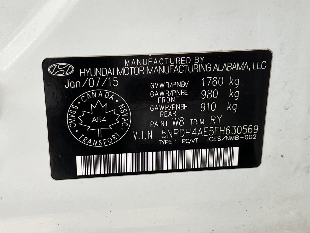 2015 Hyundai Elantra GL+New Tires+Heated Seats+Bluetooth+CLEAN CARFAX Photo40