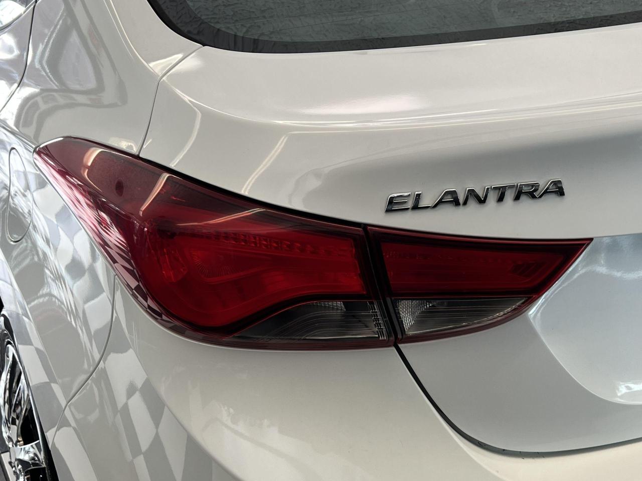 2015 Hyundai Elantra GL+New Tires+Heated Seats+Bluetooth+CLEAN CARFAX Photo48