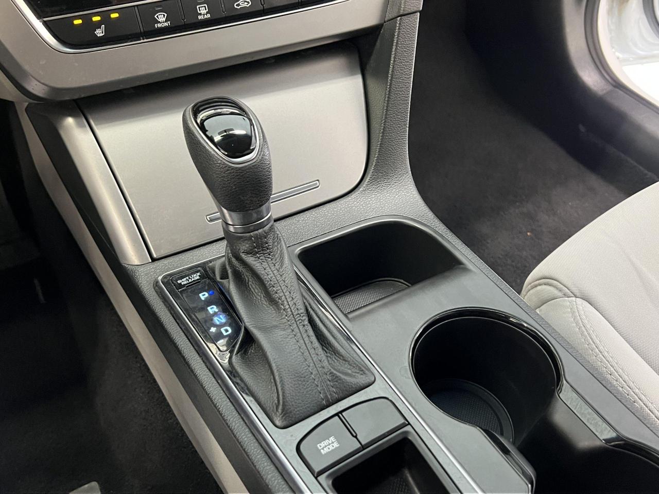 2015 Hyundai Sonata GL+New Tires+Camera+Bluetooth+Heated Seats - Photo #30