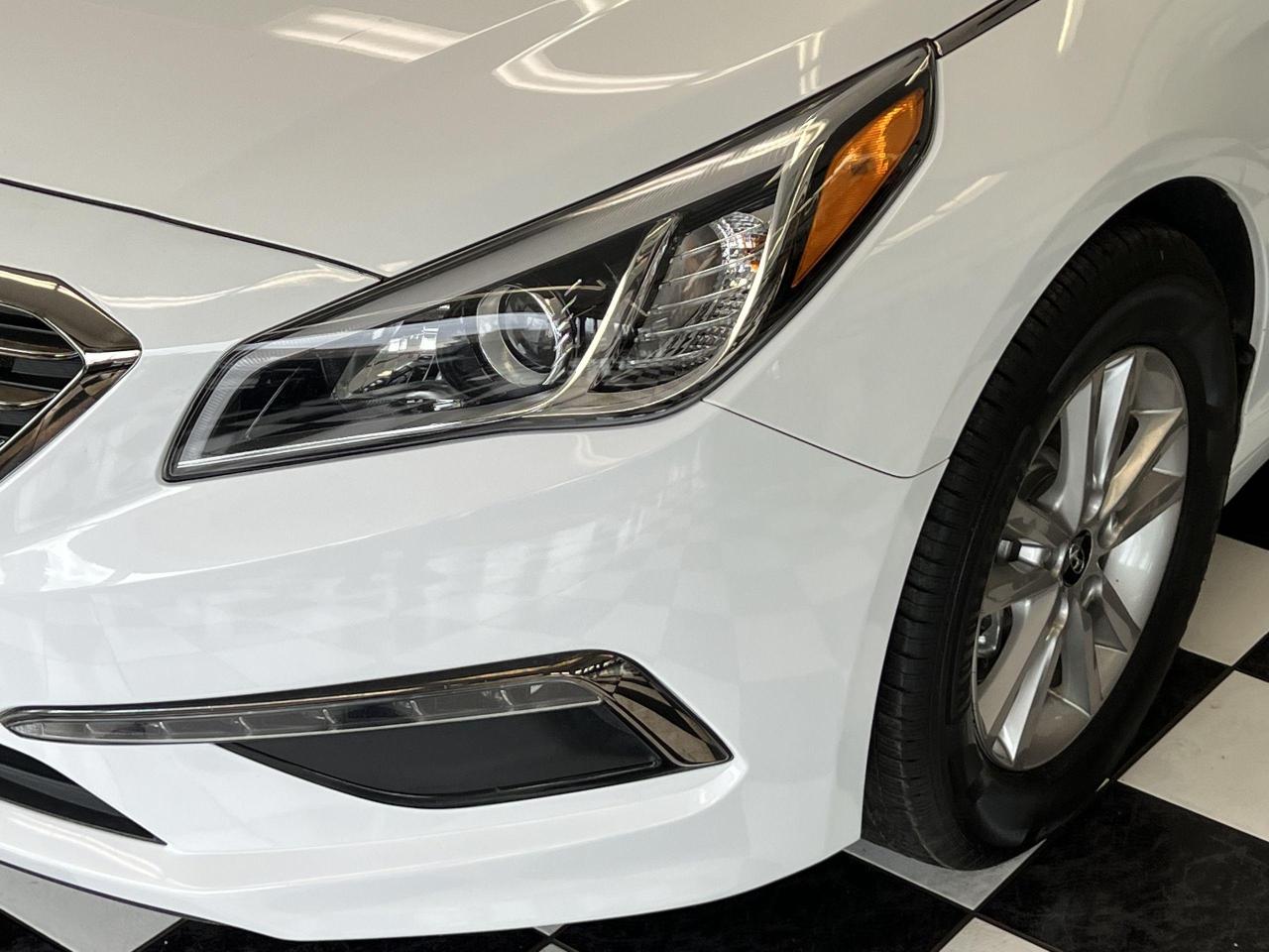 2015 Hyundai Sonata GL+New Tires+Camera+Bluetooth+Heated Seats - Photo #32