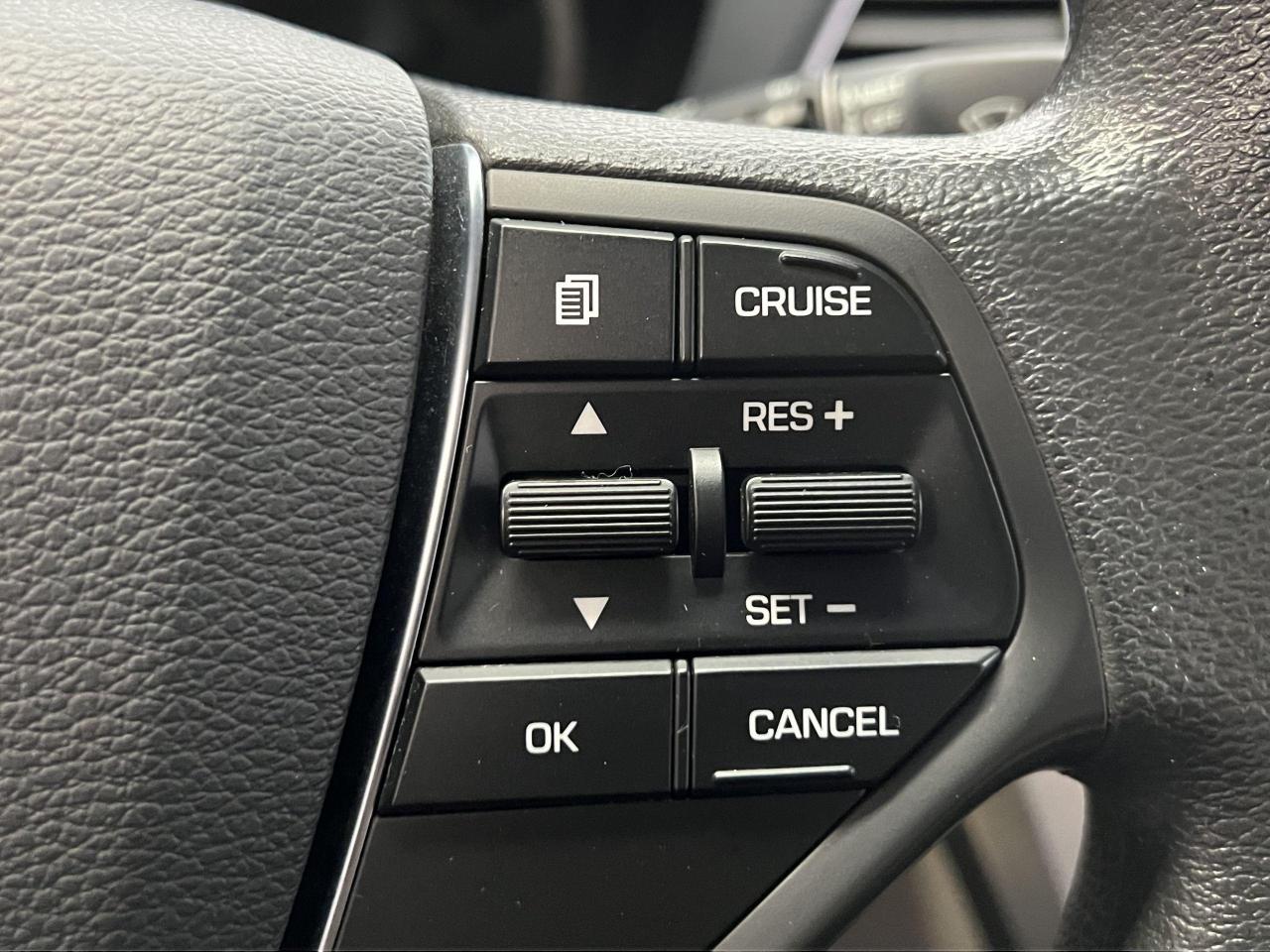 2015 Hyundai Sonata GL+New Tires+Camera+Bluetooth+Heated Seats Photo92
