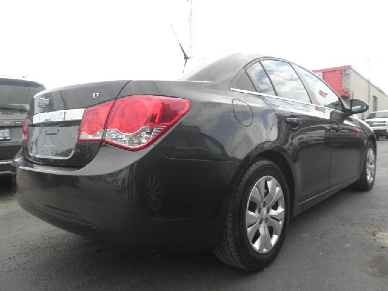 2014 Chevrolet Cruze 1LT Photo4