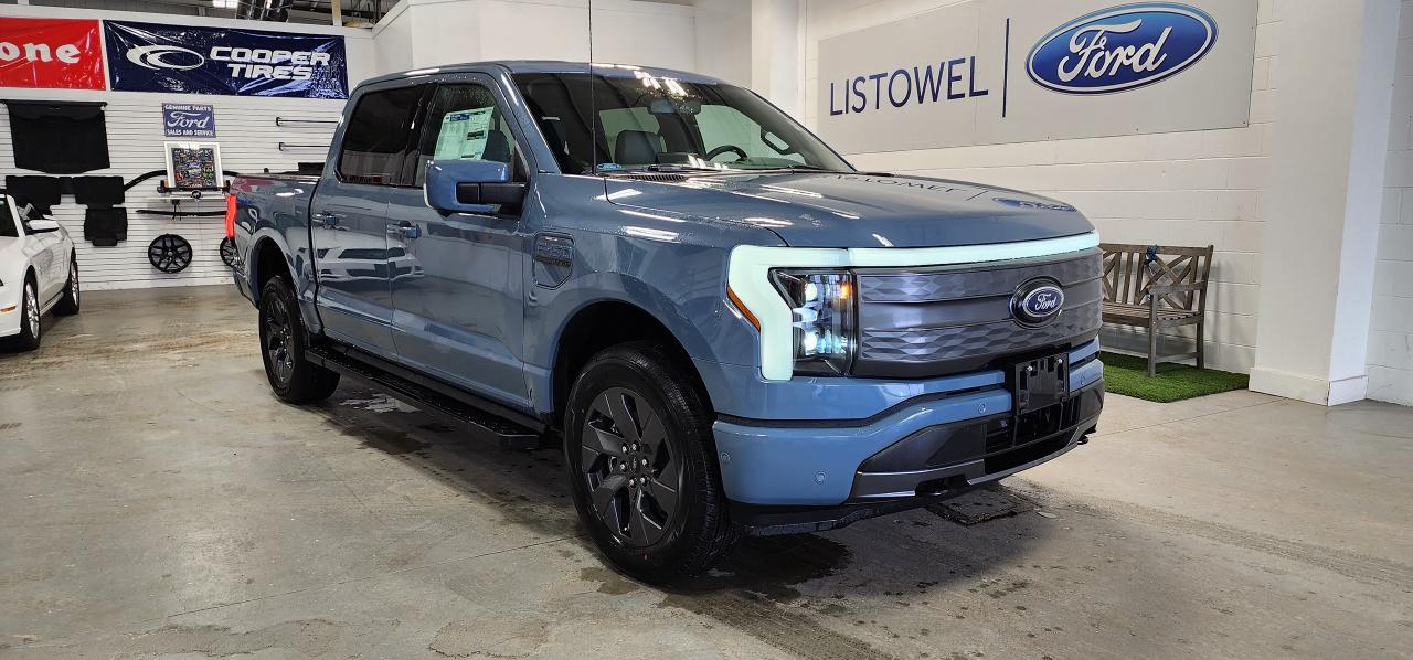 2023 Ford F-150 Lightning LARIAT 510A 4x4 SUPERCREW 145 - ELECTRIC