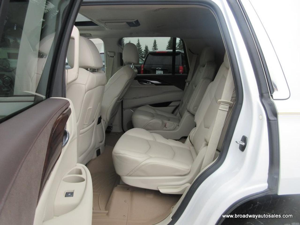 2016 Cadillac Escalade LOADED PREMIUM-MODEL 7 PASSENGER 6.2L - V8.. 4X4.. CAPTAINS.. 3RD ROW.. NAVIGATION.. DVD PLAYER.. SUNROOF.. LEATHER.. HEATED SEATS & WHEEL.. Photo