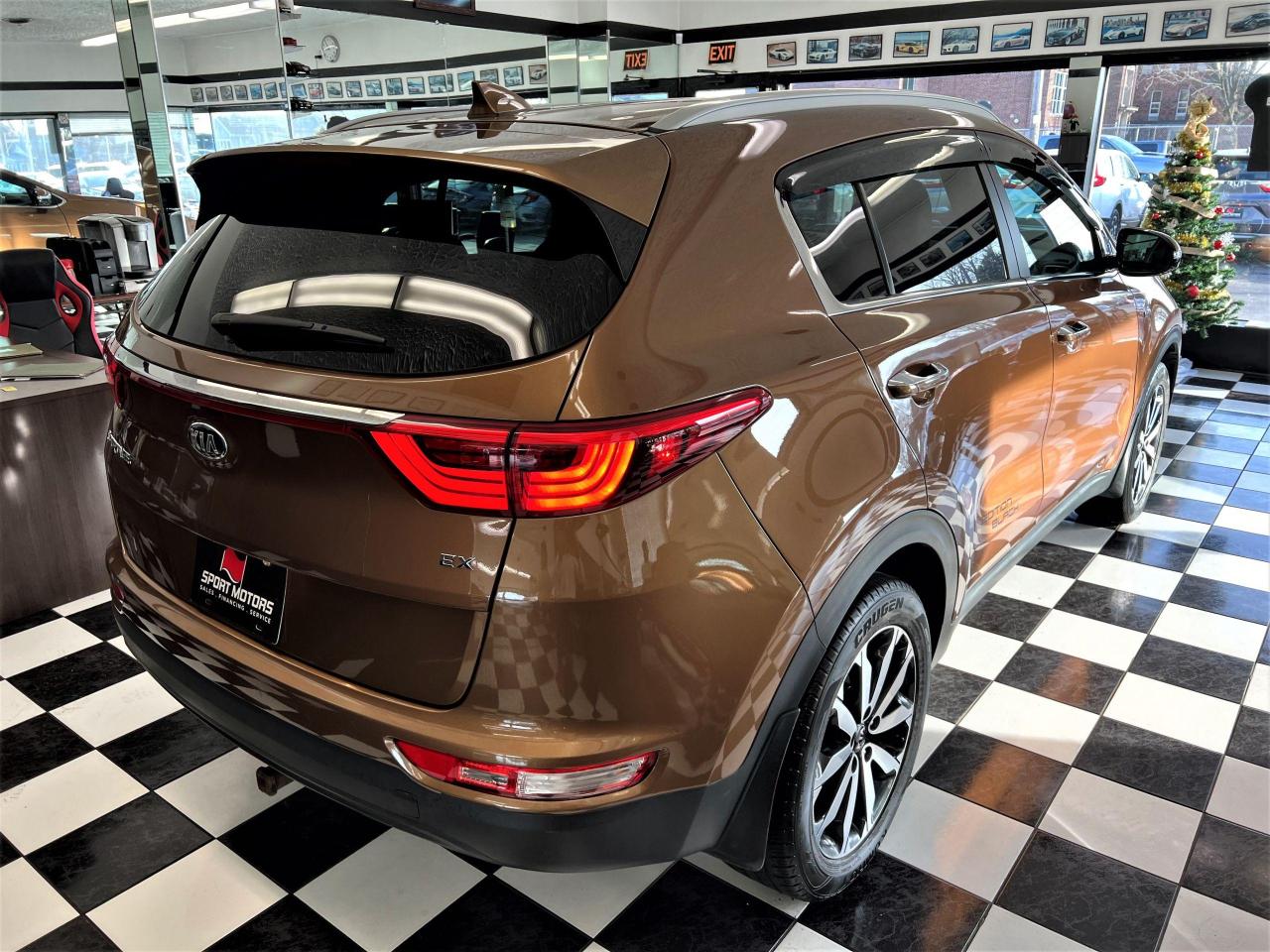 2018 Kia Sportage EX AWD+Leather+ApplePlay+Remote Start+CLEAN CARFAX - Photo #4
