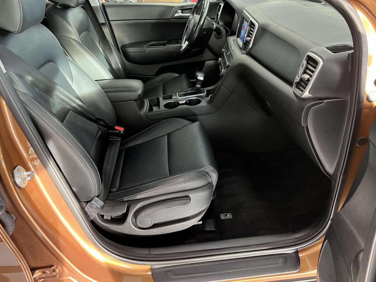 2018 Kia Sportage EX AWD+Leather+ApplePlay+Remote Start+CLEAN CARFAX - Photo #22