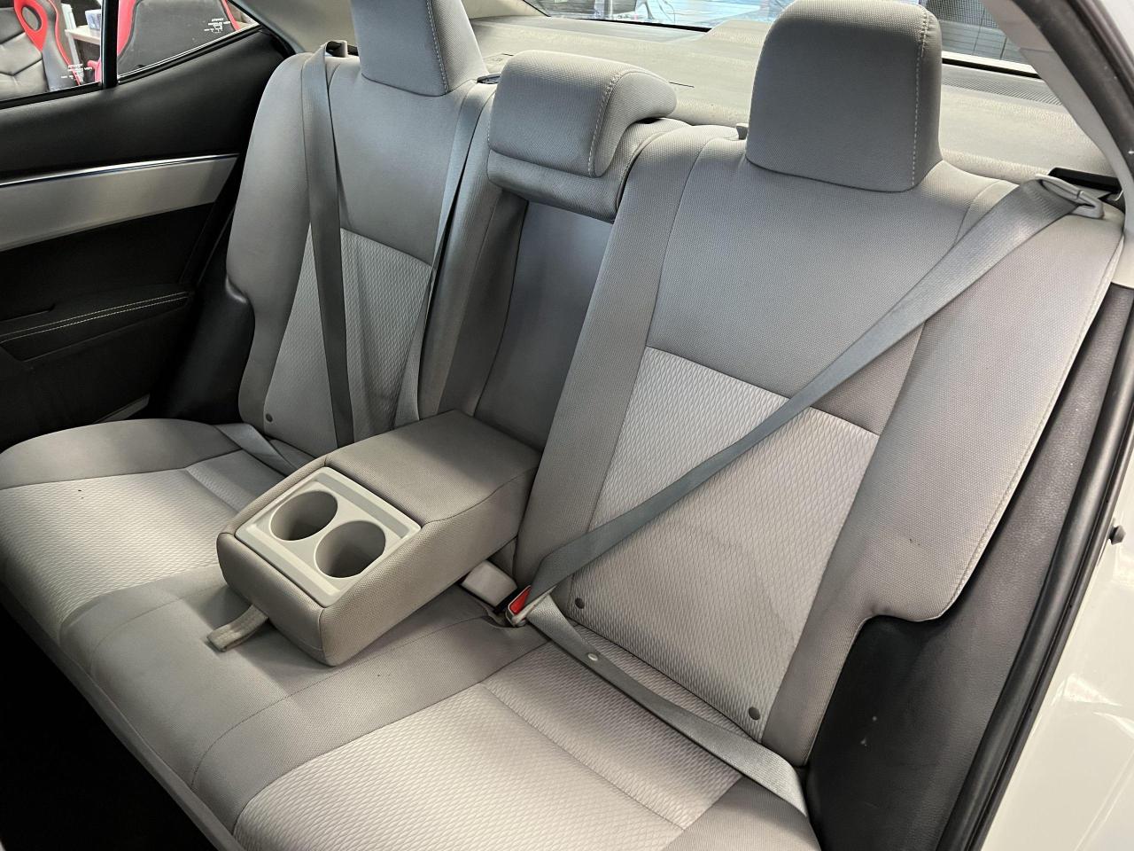 2015 Toyota Corolla LE+Sunroof+Camera+Bluetooth+A/C+CLEAN CARFAX Photo72