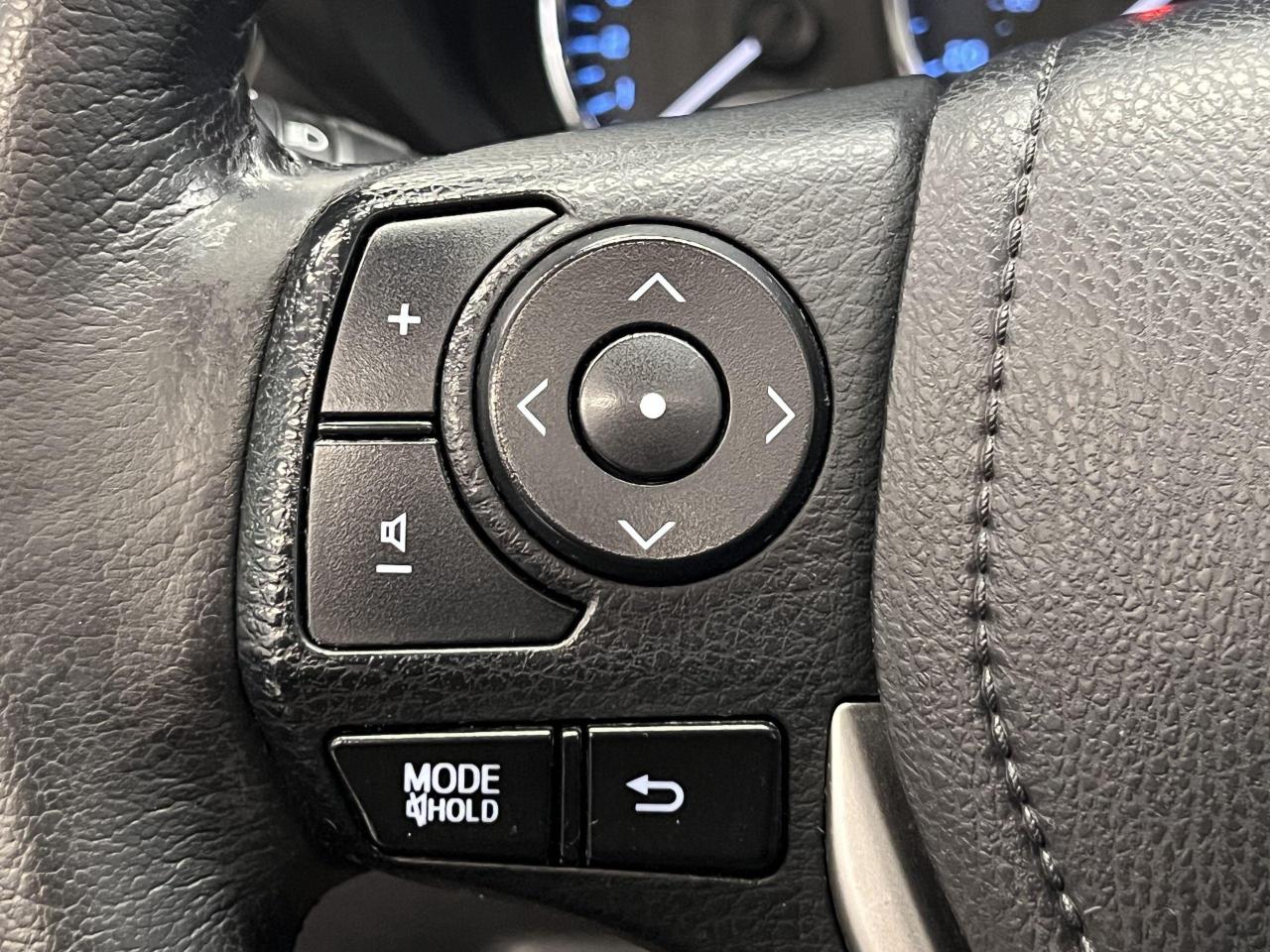 2015 Toyota Corolla LE+Sunroof+Camera+Bluetooth+A/C+CLEAN CARFAX - Photo #40