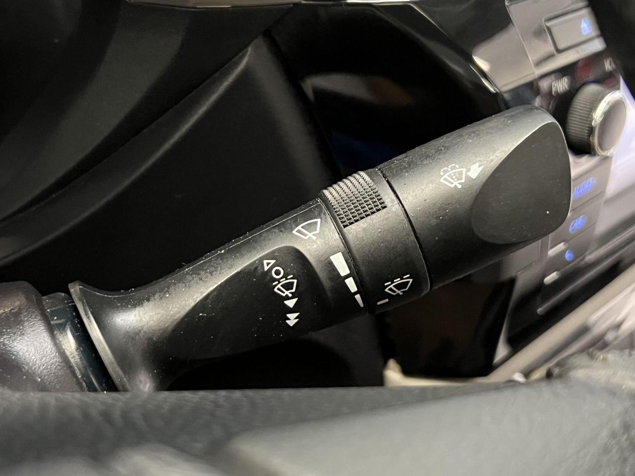 2015 Toyota Corolla LE+Sunroof+Camera+Bluetooth+A/C+CLEAN CARFAX - Photo #41