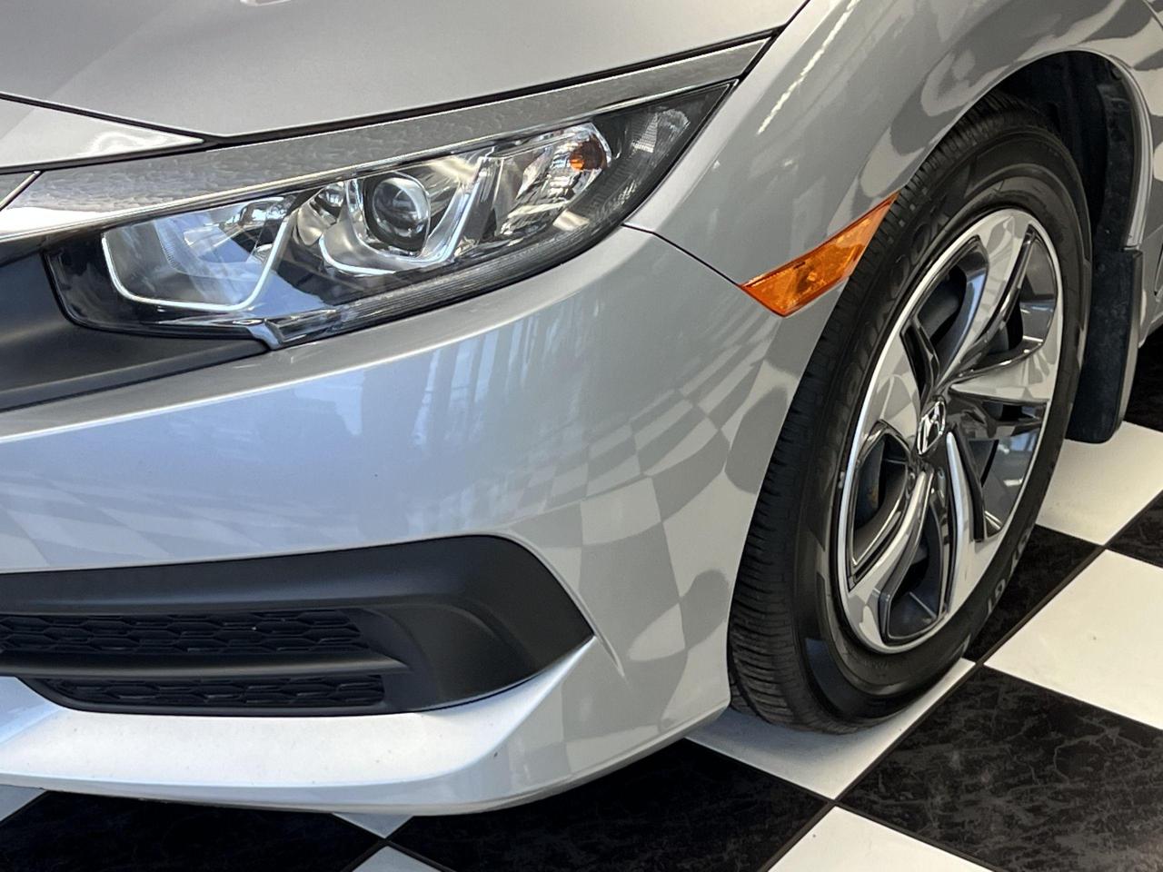 2018 Honda Civic LX+Camera+ApplePlay+Heated Seats+CLEANC ARFAX Photo104