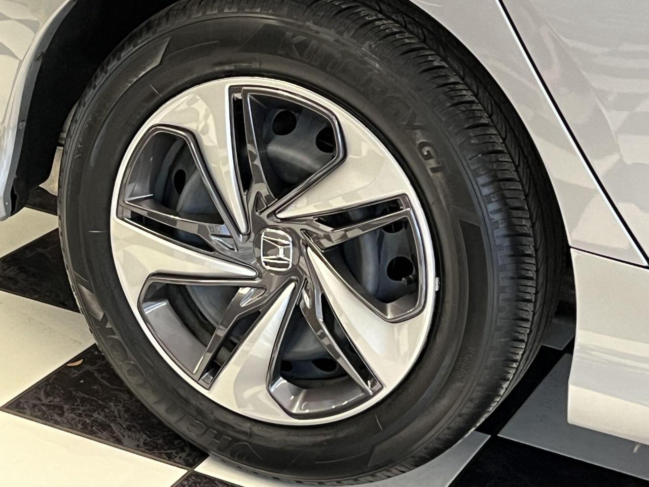 2018 Honda Civic LX+Camera+ApplePlay+Heated Seats+CLEANC ARFAX Photo58