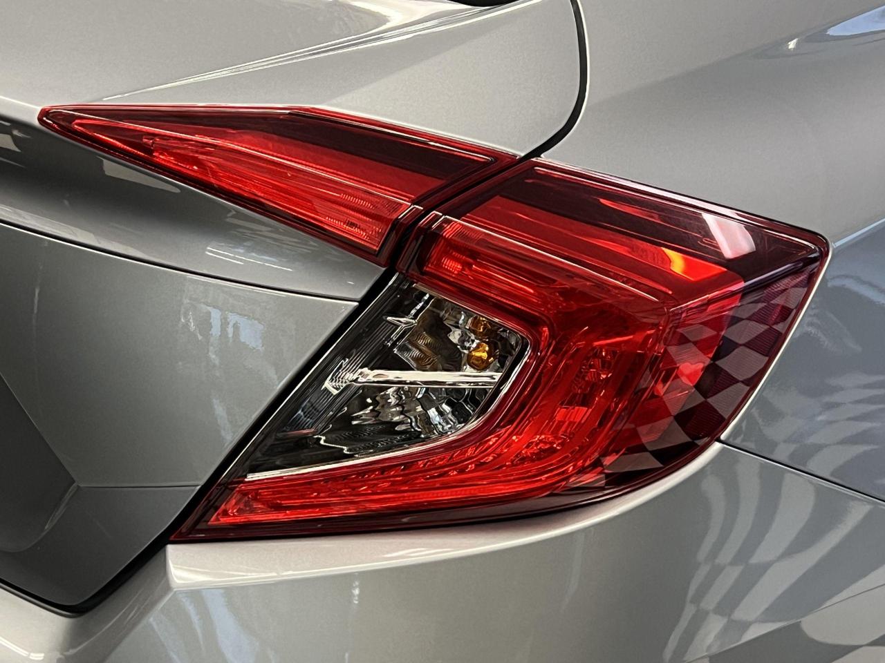 2018 Honda Civic LX+Camera+ApplePlay+Heated Seats+CLEANC ARFAX - Photo #66