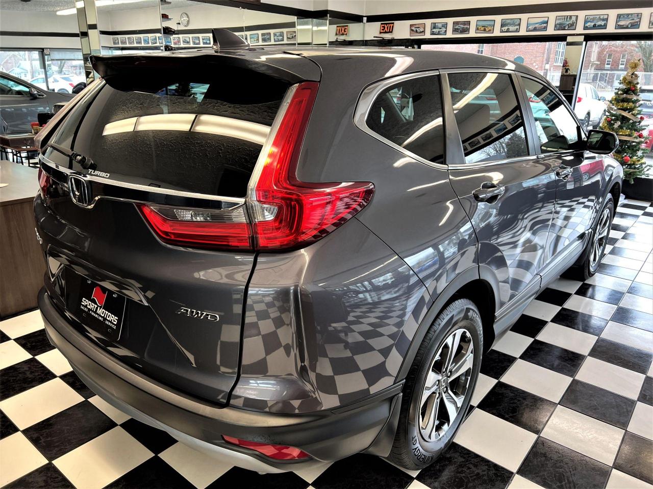 2018 Honda CR-V LX AWD+ApplePlay+Adaptive Cruise+CLEAN CARFAX Photo62