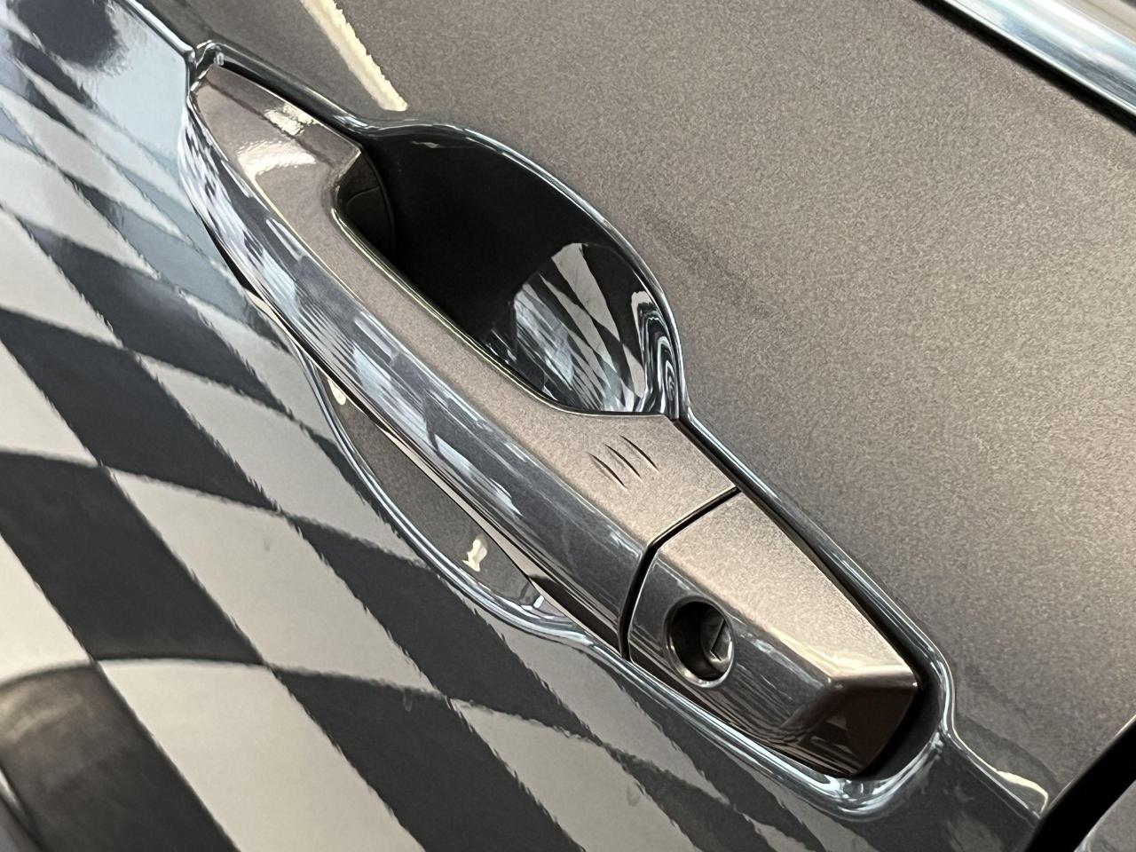 2018 Honda CR-V LX AWD+ApplePlay+Adaptive Cruise+CLEAN CARFAX - Photo #51