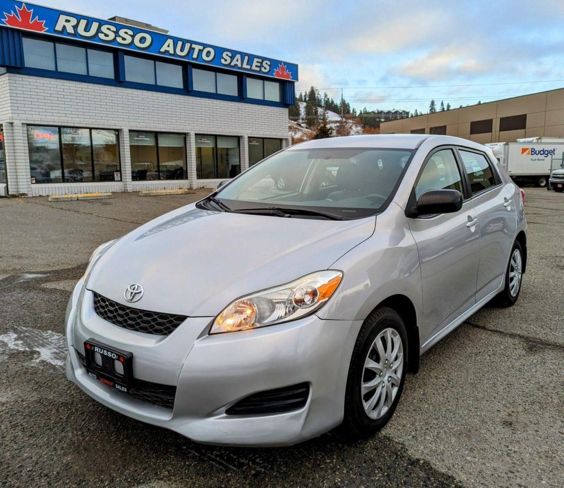 2011 Toyota Matrix Hatchback, Front Wheel Drive Economy