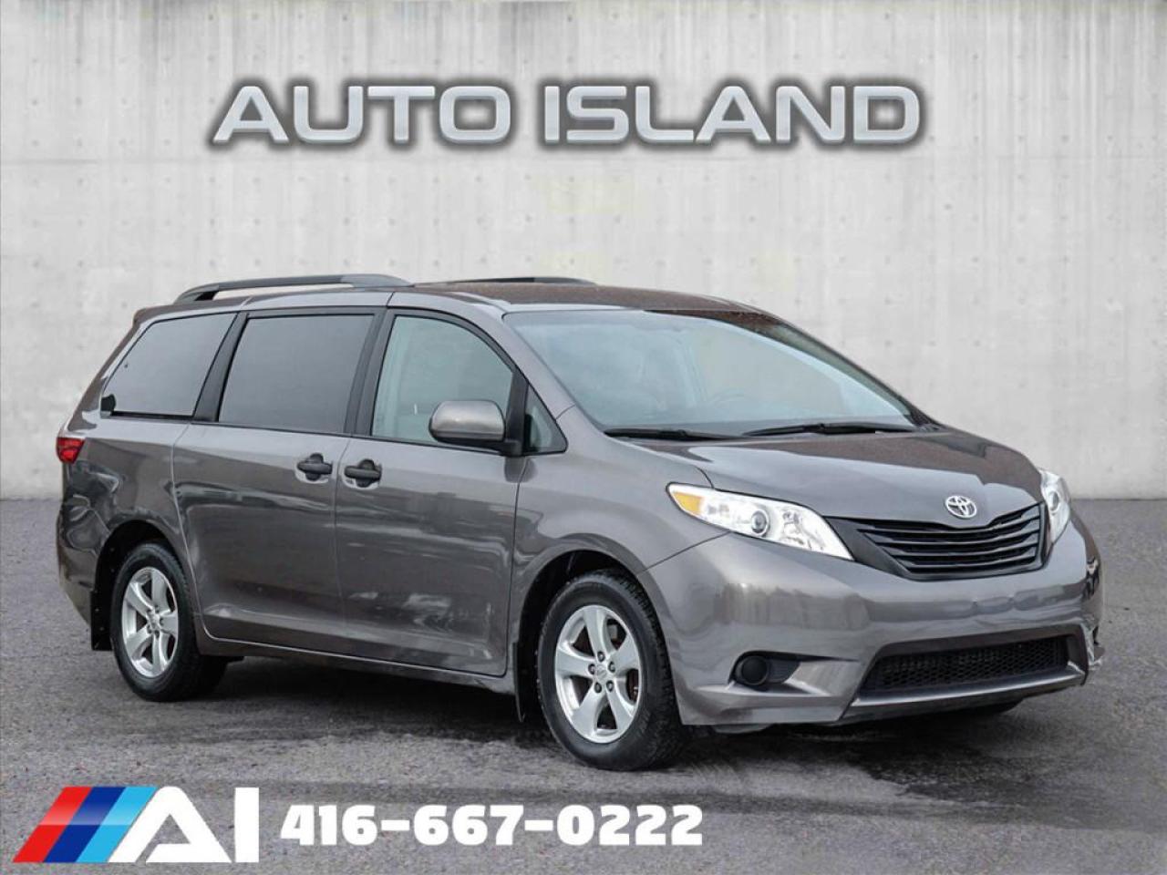 Used 2017 Toyota Sienna 5DR 7-PASS FWD for sale in North York, ON