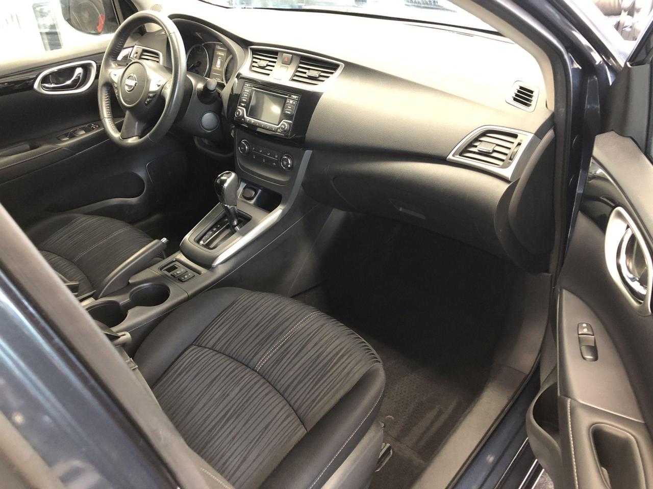 2016 Nissan Sentra SV+Camera+Bluetooth+Heated Seats+Alloys+A/C Photo16