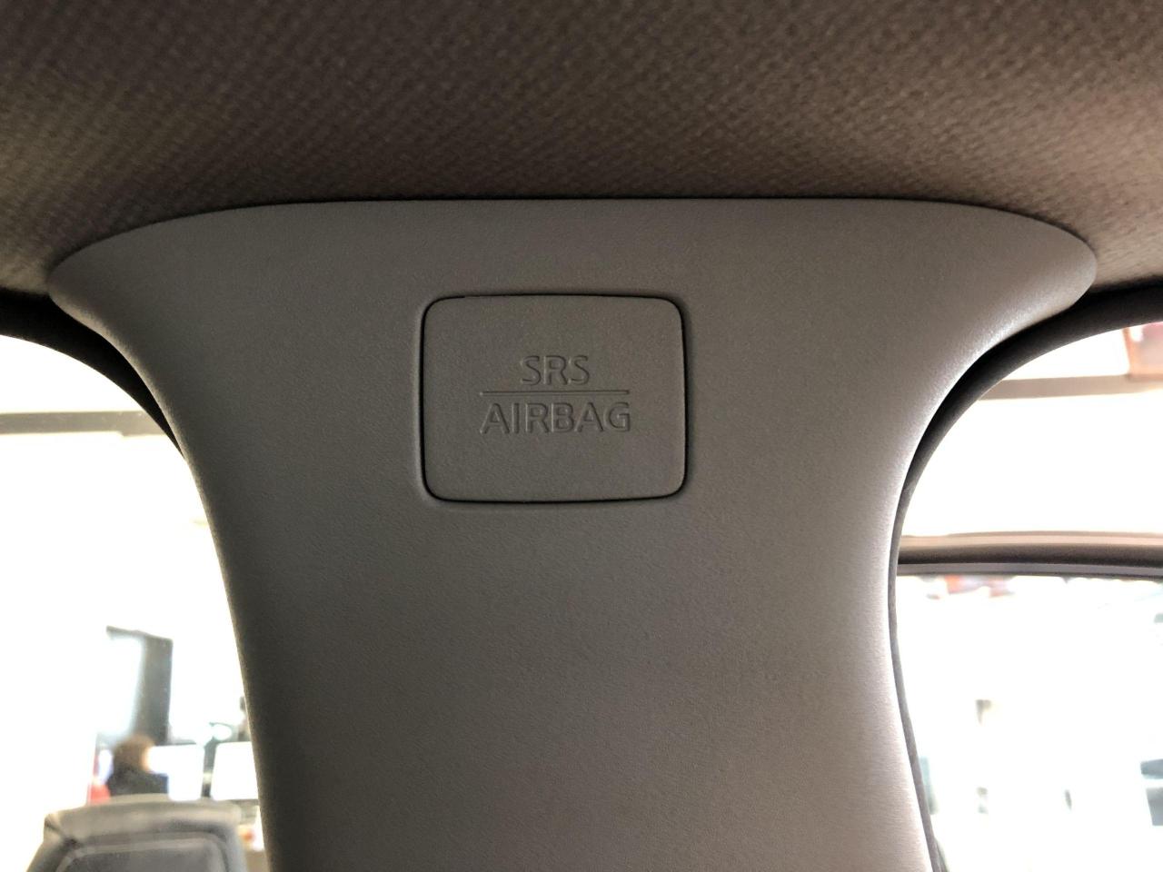 2016 Nissan Sentra SV+Camera+Bluetooth+Heated Seats+Alloys+A/C - Photo #39