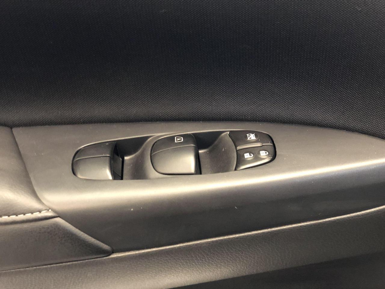 2016 Nissan Sentra SV+Camera+Bluetooth+Heated Seats+Alloys+A/C - Photo #52