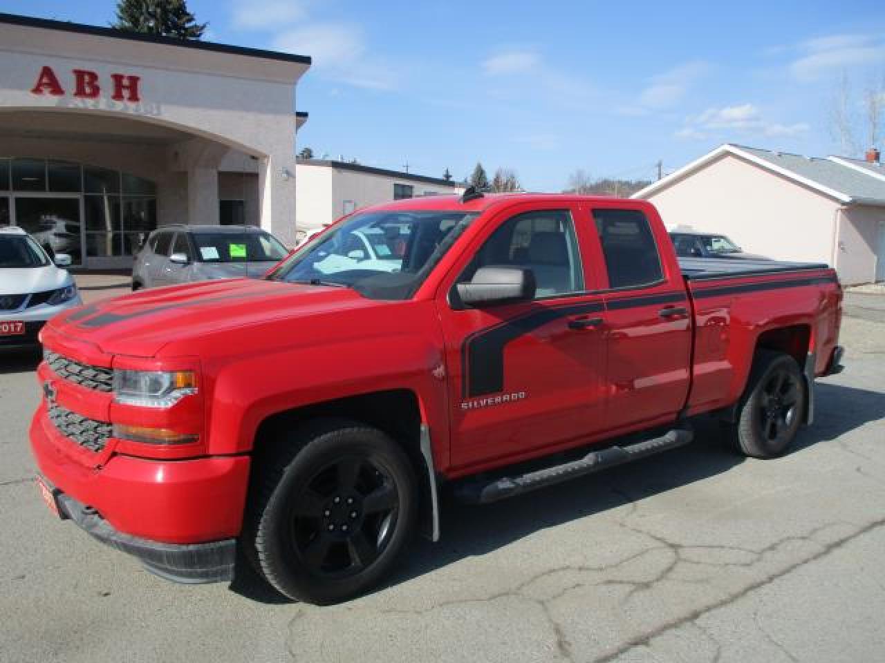 2017 Chevrolet Silverado 1500 CUSTOM DBLE CAB 4X4