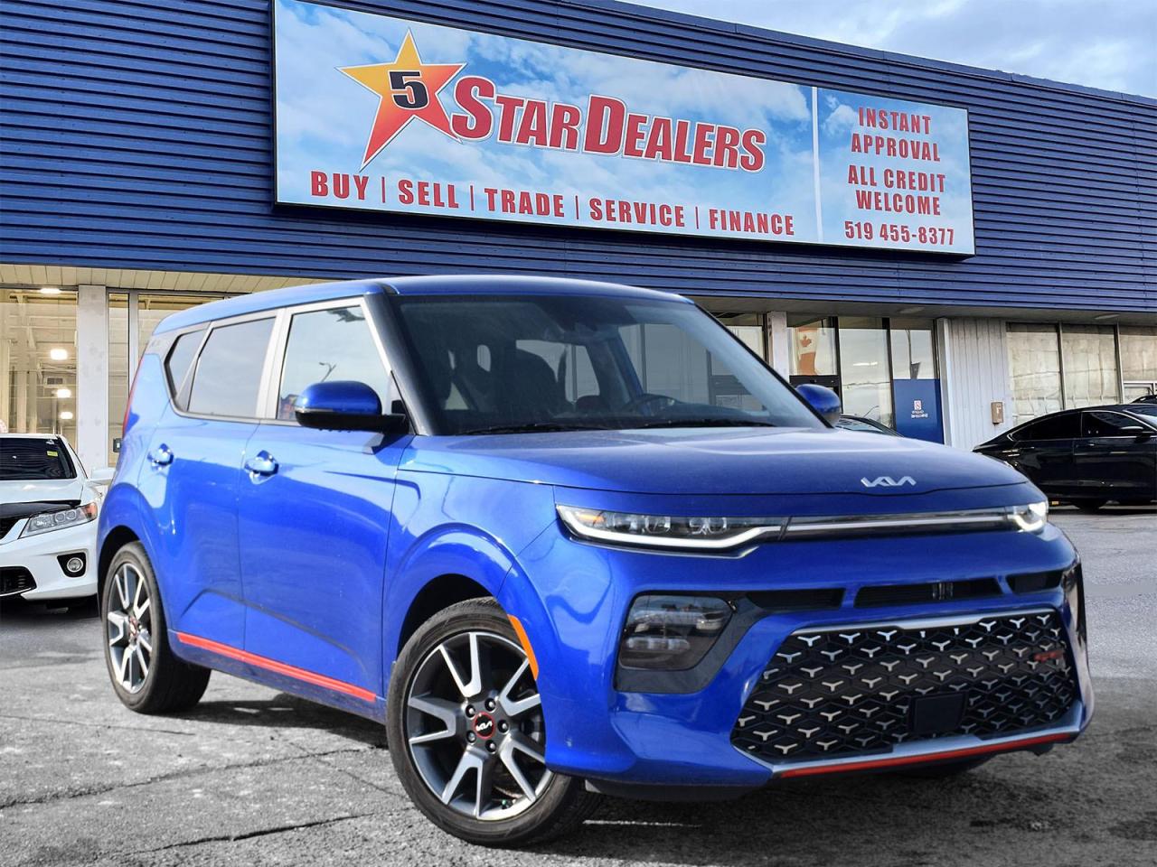 Used 2022 Kia Soul NAV LEATHER SUNROOF LOADED! WE FINANCE ALL CREDIT for sale in London, ON