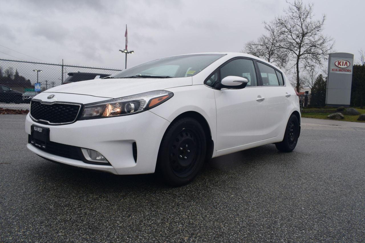 2017 Kia Forte5 EX Luxury